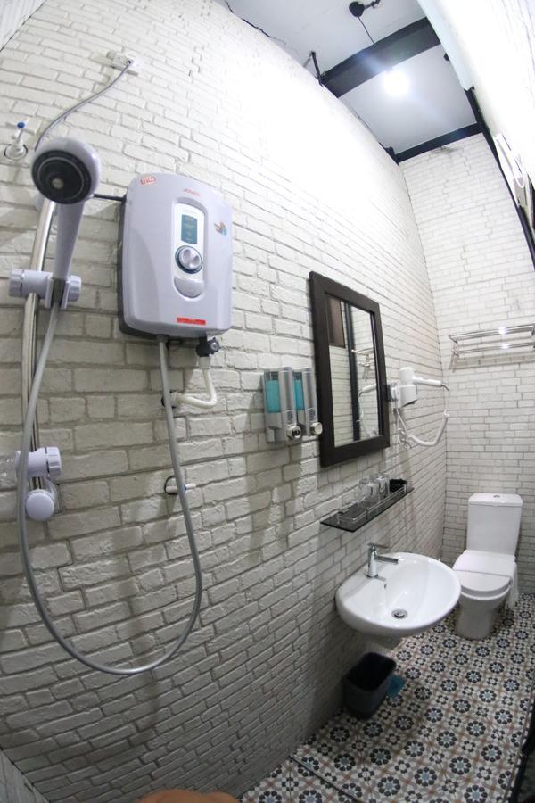 Standard Double Room,613558185:JPEG